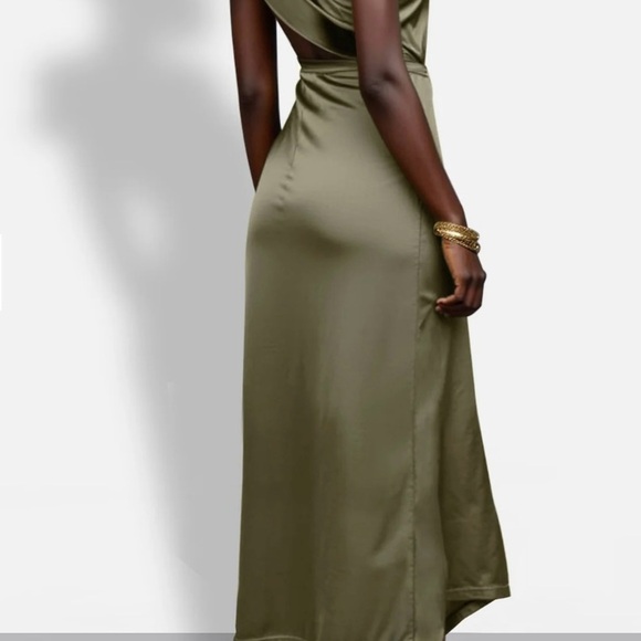 Sleeveless One Shoulder Satin Midi Summer Dress - Picture 3 of 4